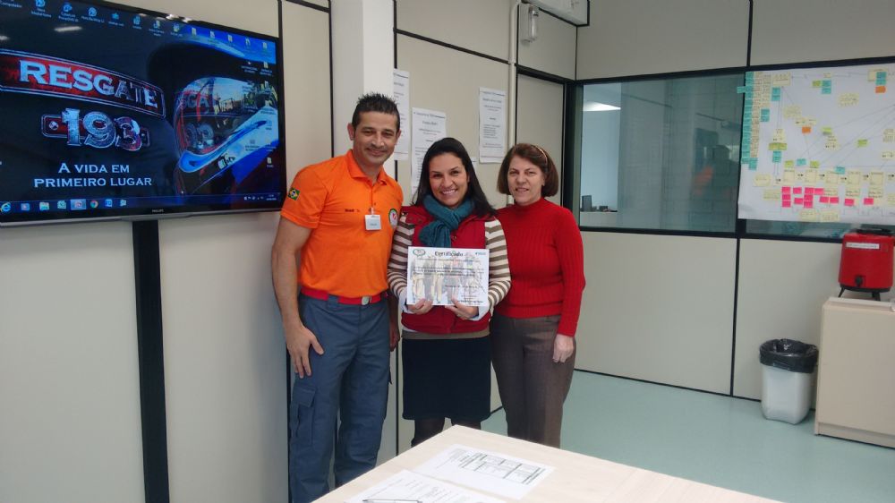 kh9ngakrff6w_SITE (1).jpg